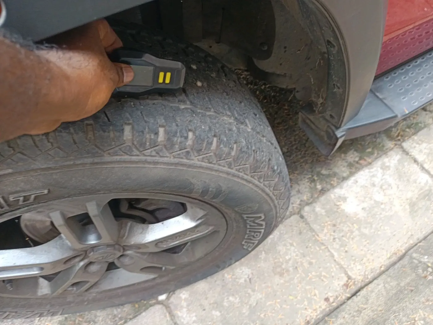 2021 Mahindra Thar LX  P 4WD AT CONVERTIBLE, Petrol, Automatic, 61,843 km, tyre