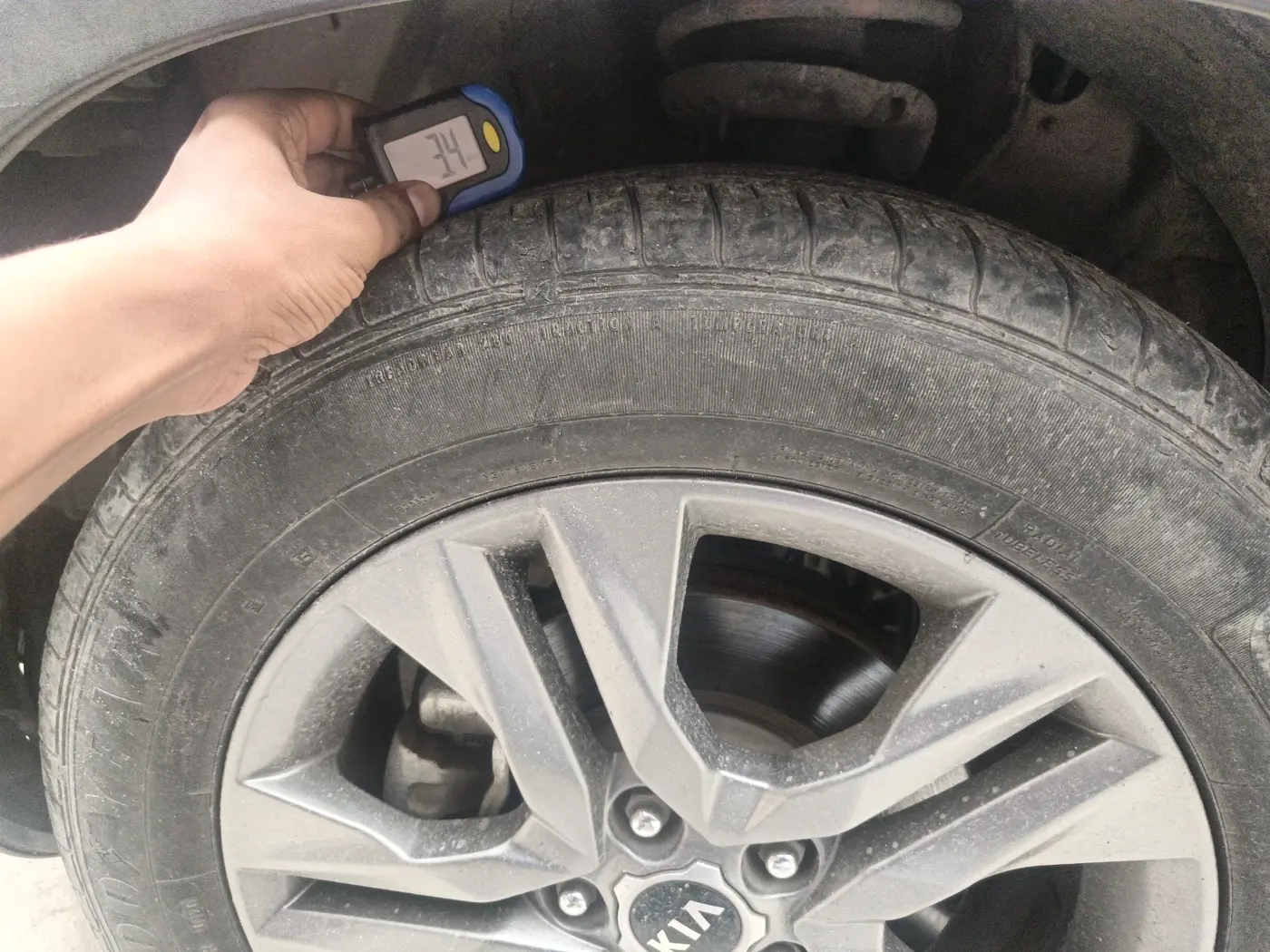 2020 KIA SELTOS HTX 1.5 PETROL, Petrol, Manual, 32,249 km, tyre