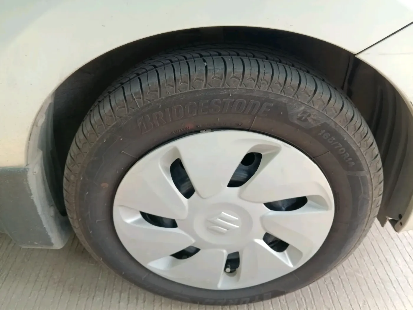 2017 Maruti Celerio VXI AMT, Petrol, Automatic, 18,364 km, tyre