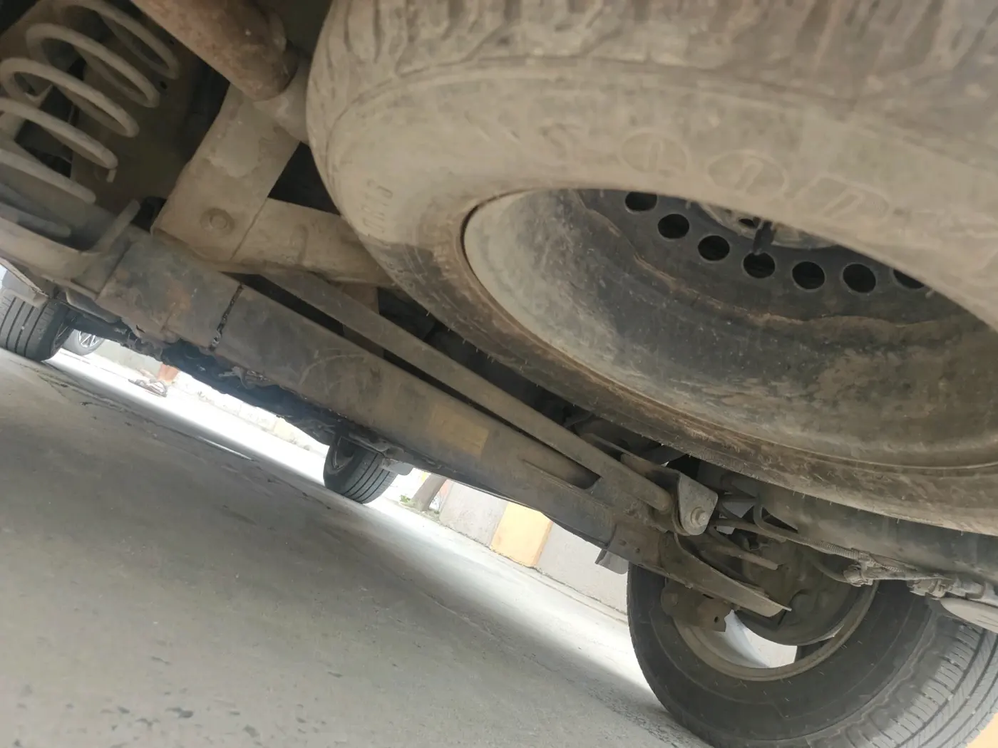 2021 Tata Harrier XT 2.0L KRYOTEC, Diesel, Manual, 82,032 km, tyre