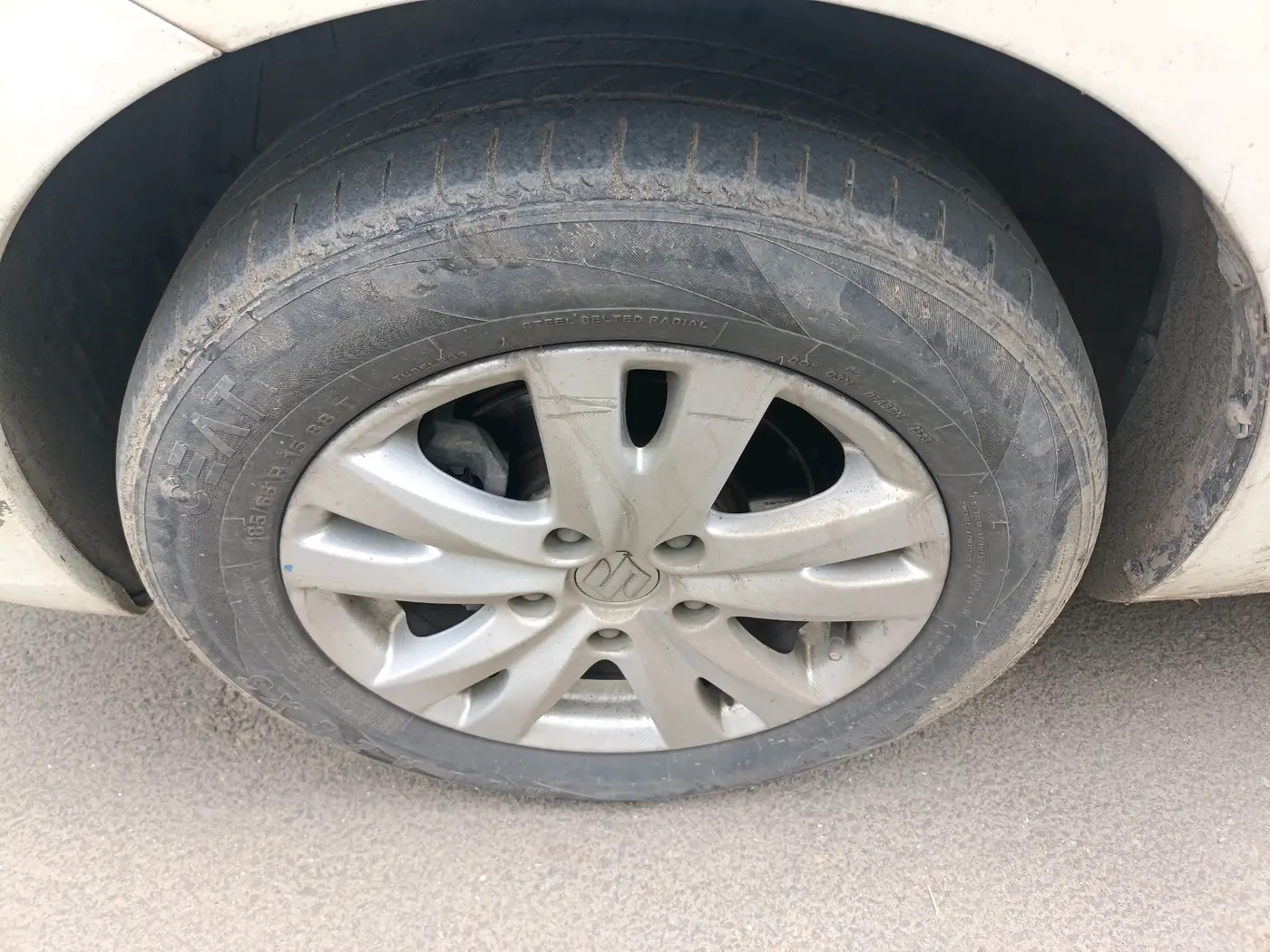 2016 Maruti Ertiga ZDI + SHVS, Diesel, Manual, 1,70,398 km, tyre