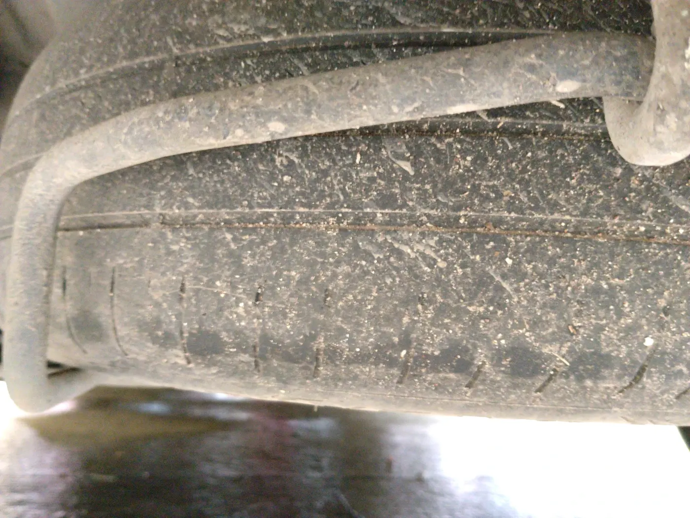 2023 Maruti Ertiga ZXI (O) CNG, CNG, Manual, 1,80,264 km, tyre