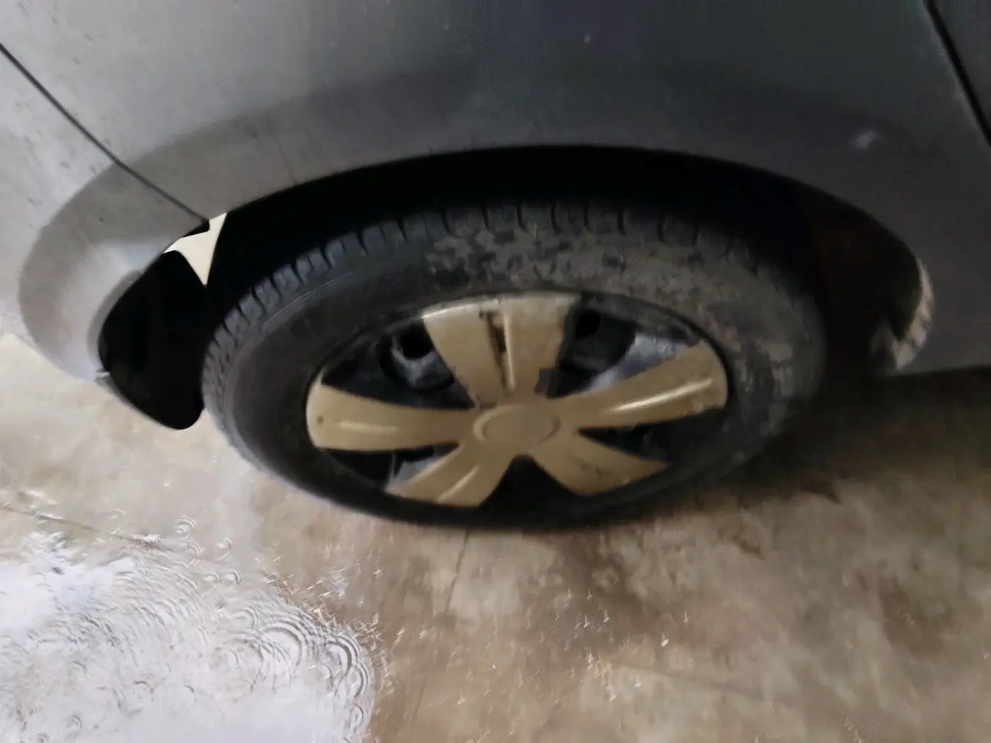 2018 Tata Tiago XT PETROL, Petrol, Manual, 51,208 km, tyre