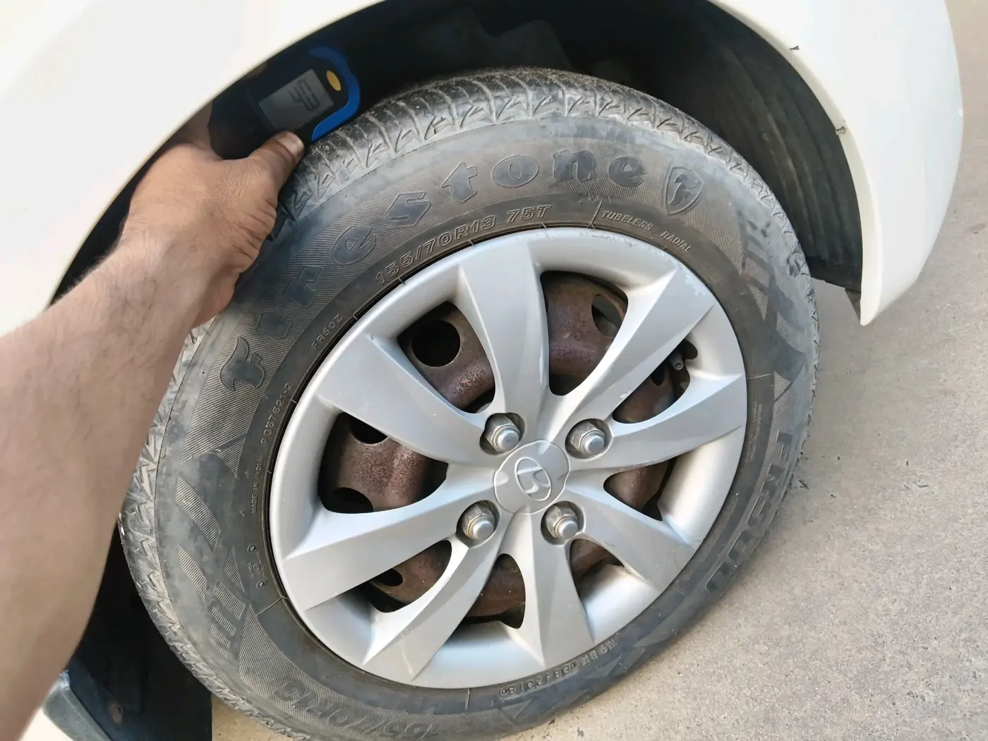 2012 Hyundai Eon MAGNA +, Petrol, Manual, 59,512 km, tyre