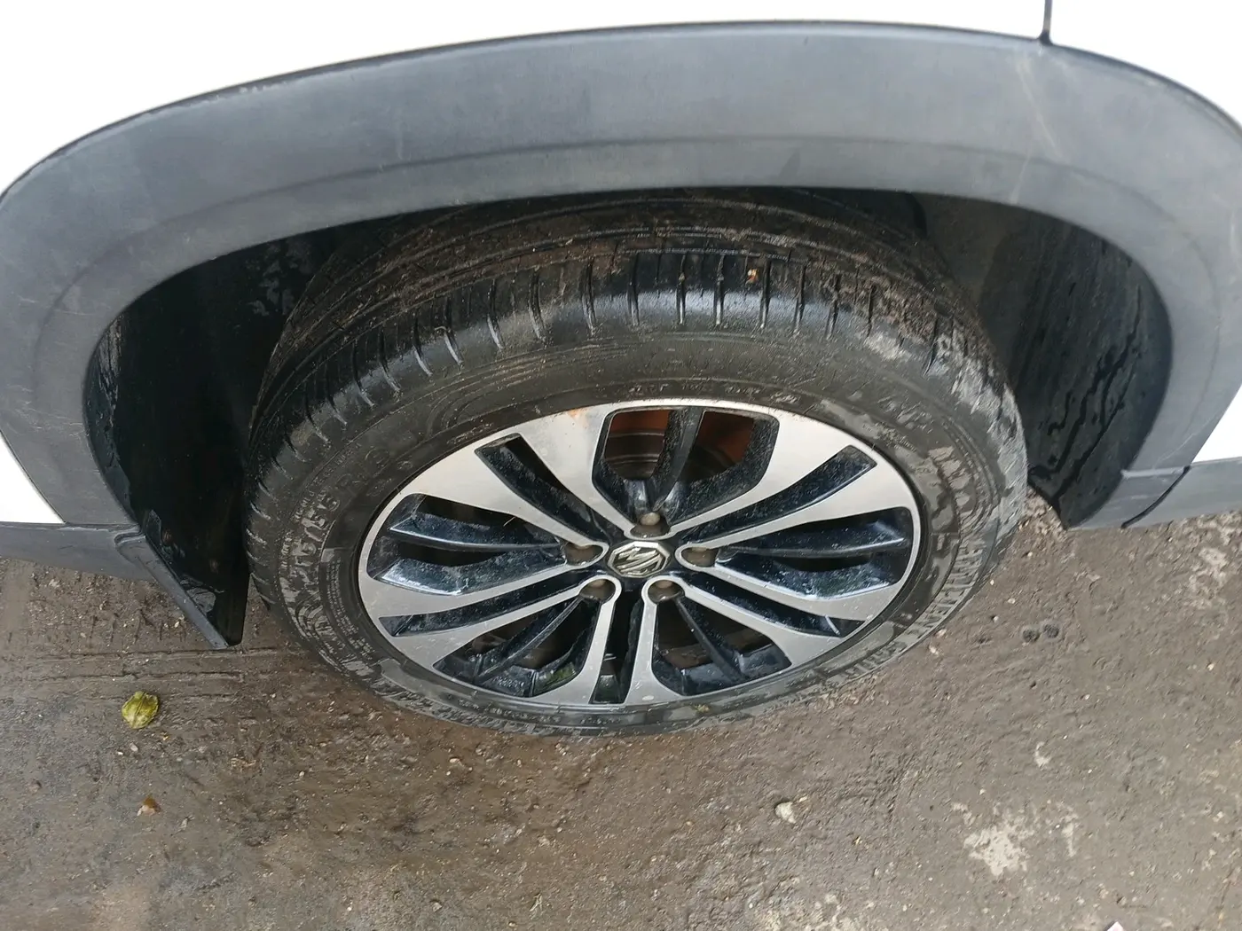 2021 MG HECTOR SHARP 1.5 PETROL CVT, Petrol, Automatic, 28,947 km, tyre
