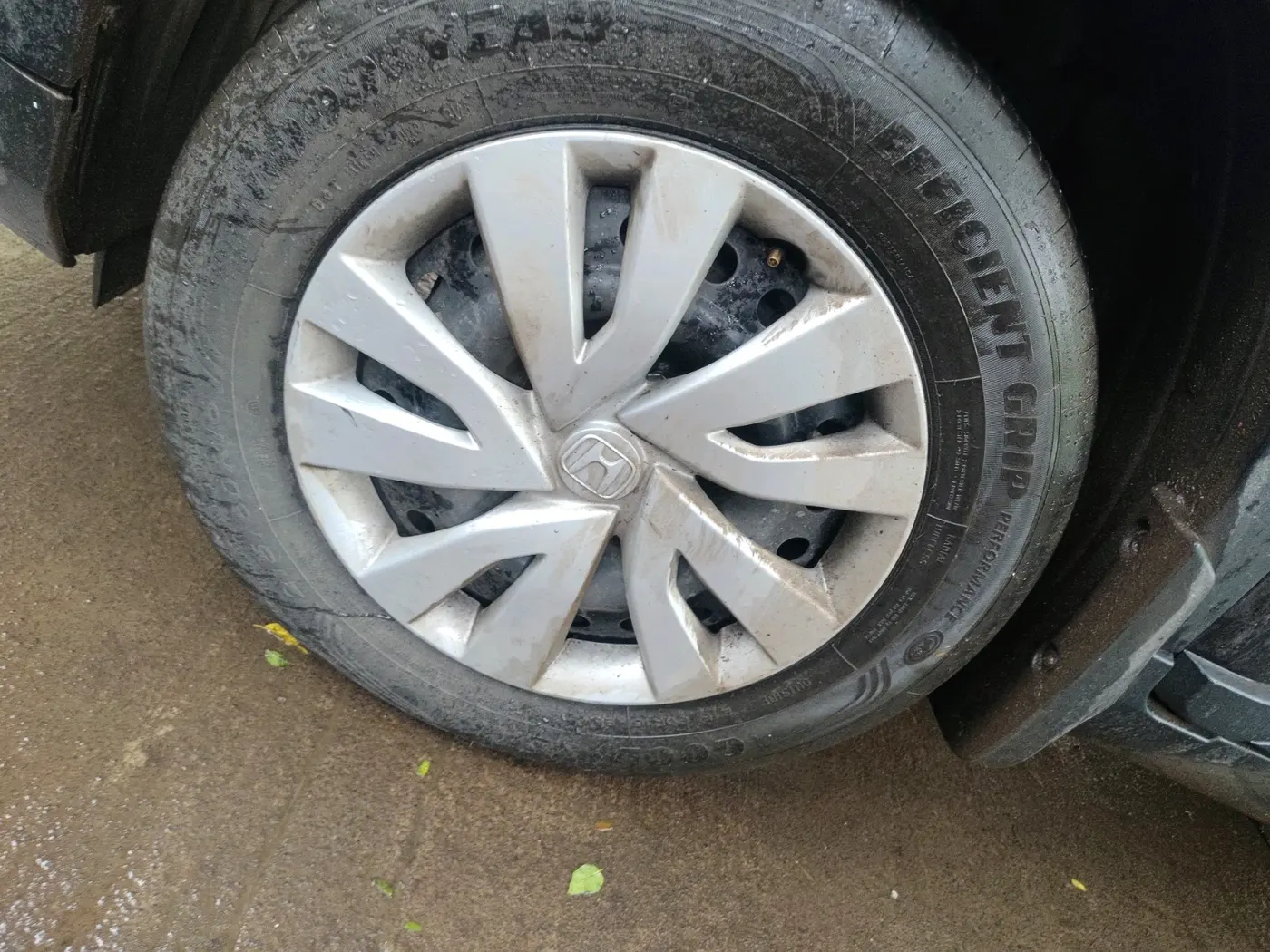 2025 Honda ELEVATE V CVT , Petrol, Automatic, 4,198 km, tyre