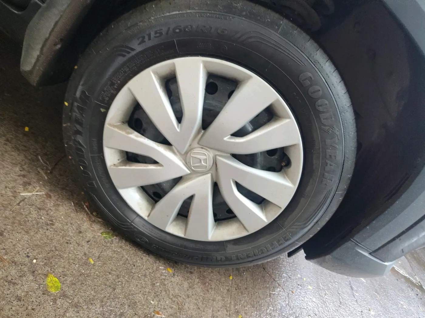 2025 Honda ELEVATE V CVT , Petrol, Automatic, 4,198 km, tyre