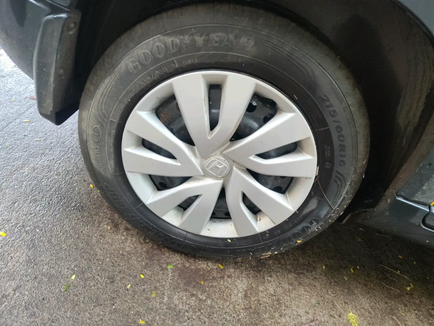 2025 Honda ELEVATE V CVT , Petrol, Automatic, 4,198 km, tyre