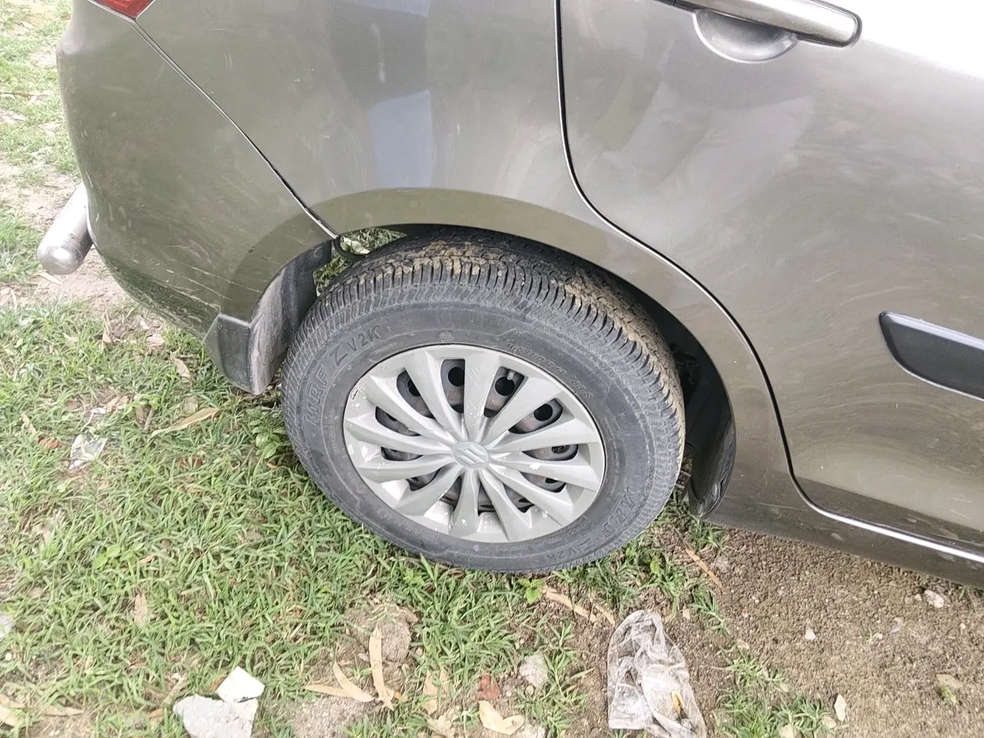 2015 Maruti Swift Dzire VXI, Petrol, Manual, 40,808 km, tyre