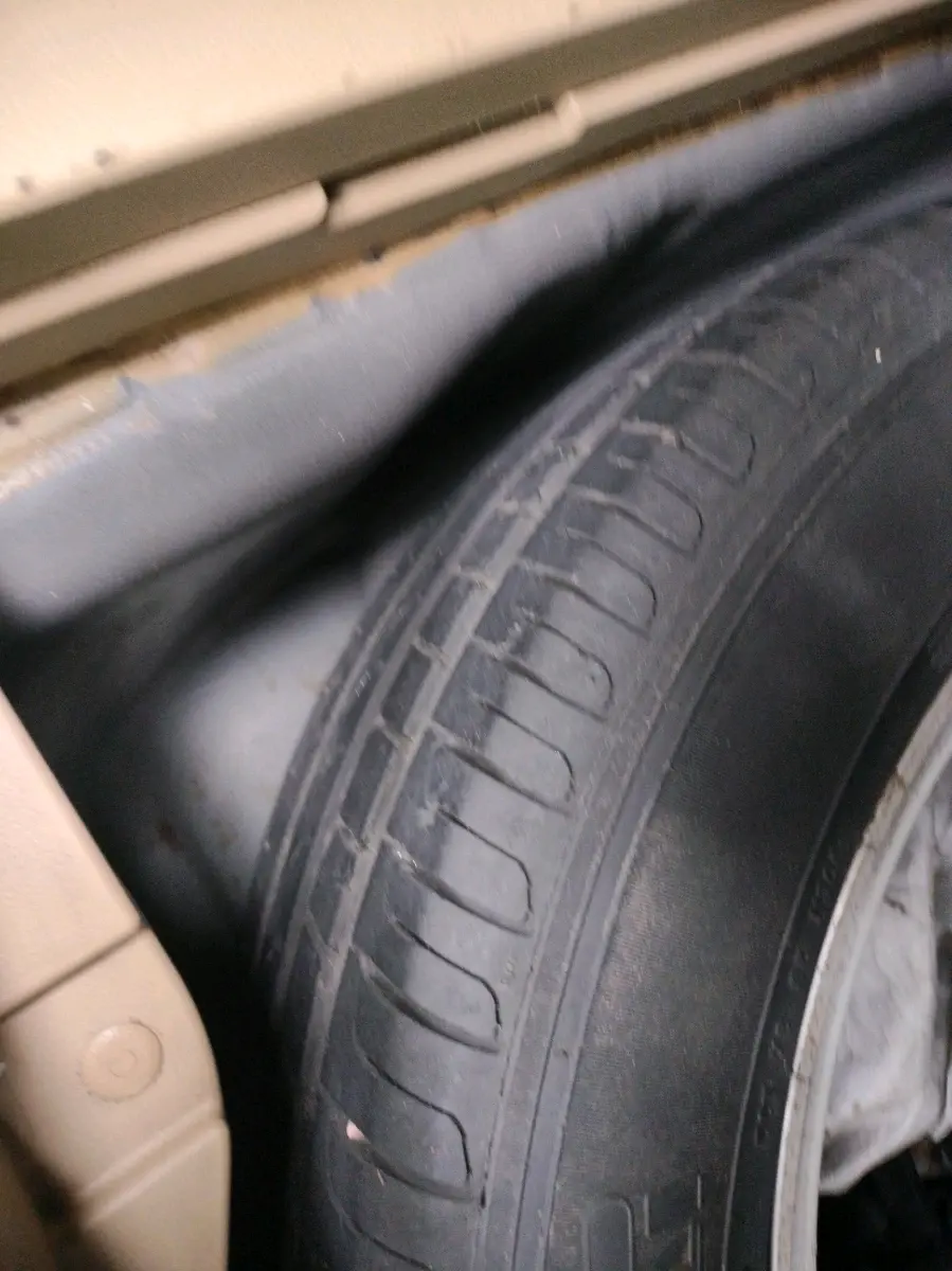 2011 Honda CRV 2.0L 4WD AT, Petrol, Automatic, 96,333 km, tyre