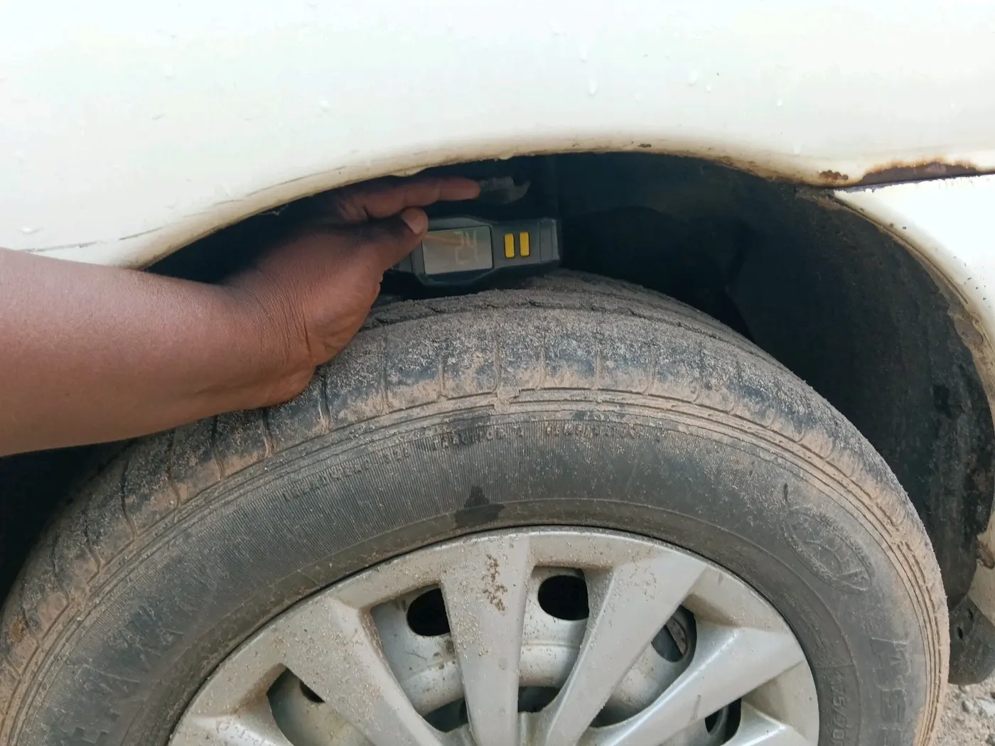 2014 Tata Indigo ECS LX TDI, Diesel, Manual, 59,496 km, tyre