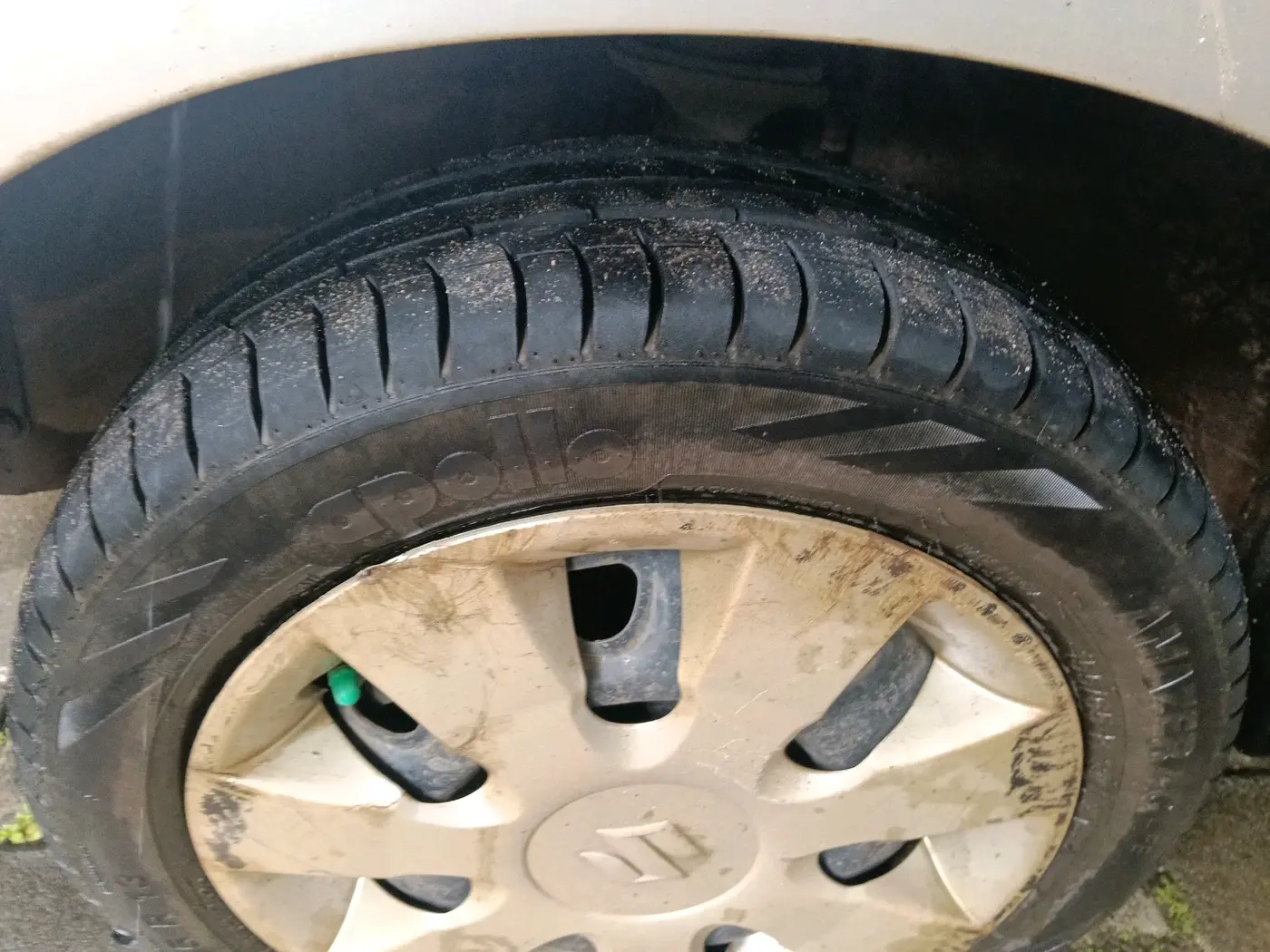 2014 Maruti Alto K10 VXI, Petrol, Manual, 37,459 km, tyre