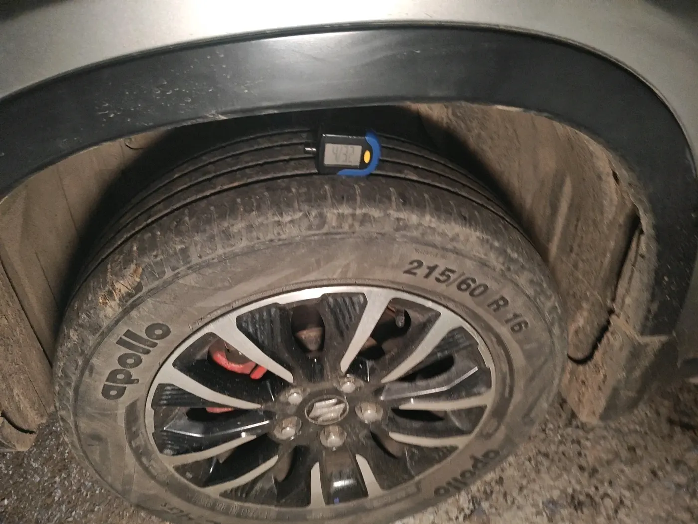 2018 Maruti Vitara Brezza VDI, Diesel, Manual, 89,416 km, tyre