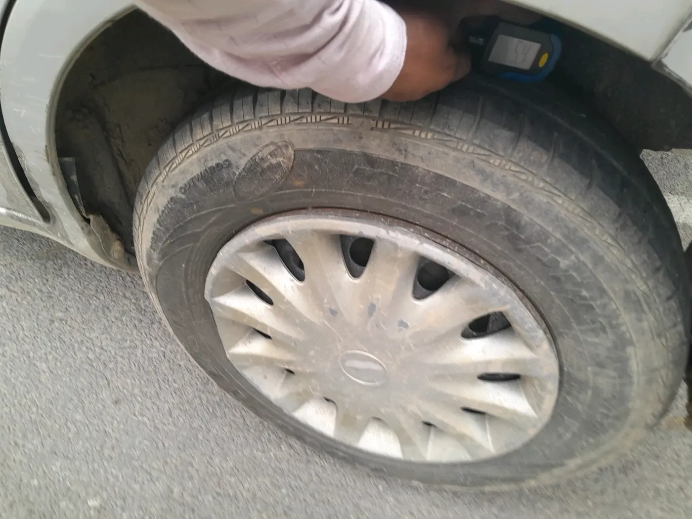 2013 Maruti Ritz VDI, Diesel, Manual, 1,67,737 km, tyre