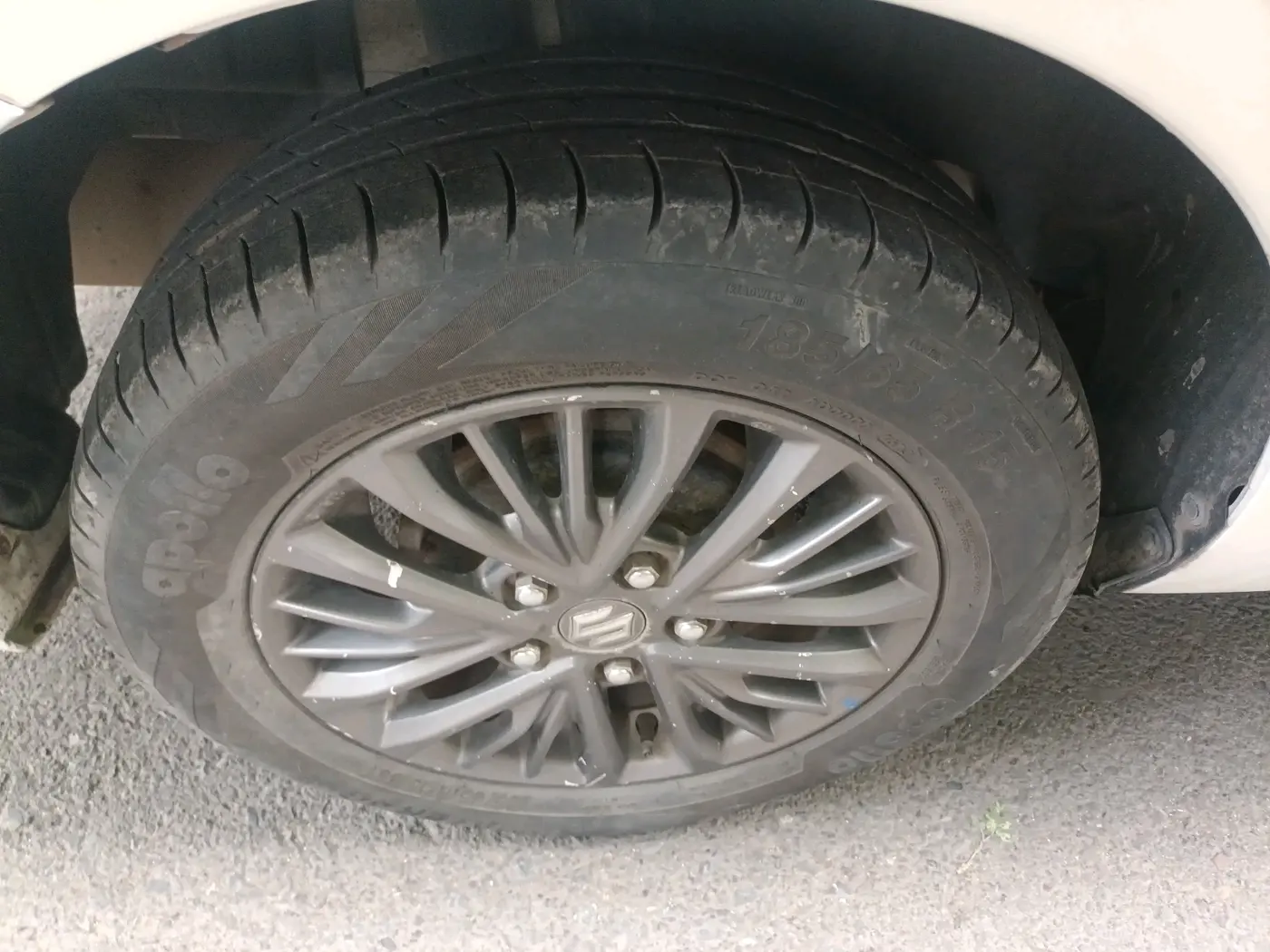 2021 Maruti Ertiga ZXI SHVS, Petrol, Manual, 78,047 km, tyre