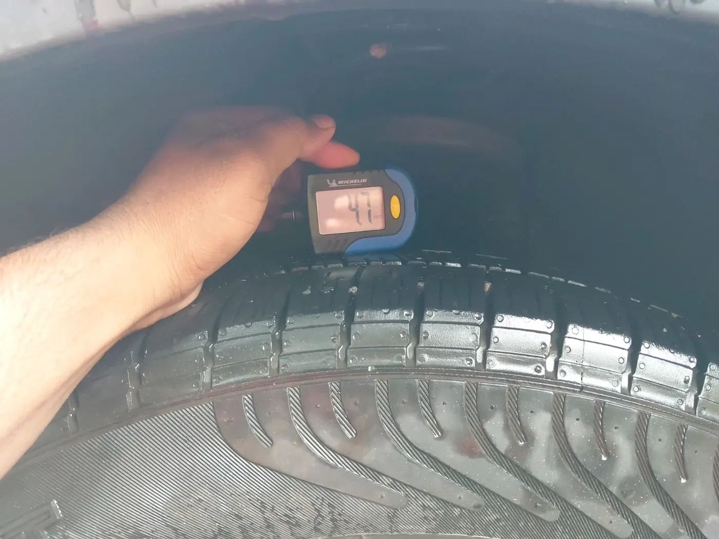 2018 Mahindra XUV500 W11 AT, Diesel, Automatic, 86,239 km, tyre