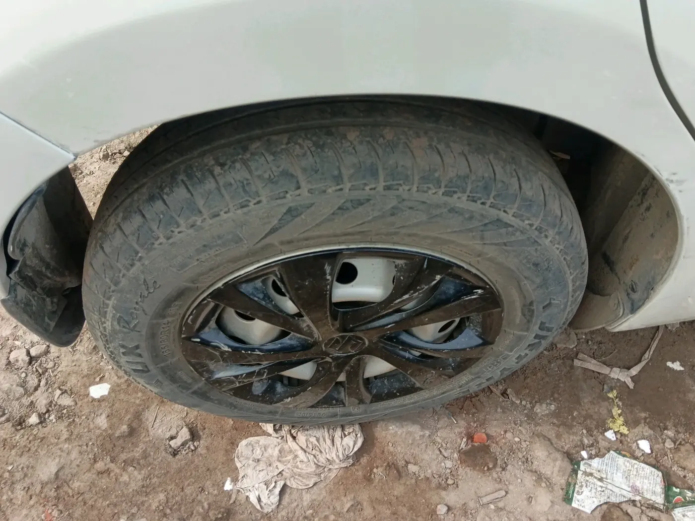 2022 Maruti Swift LXI, Petrol, Manual, 62,822 km, tyre