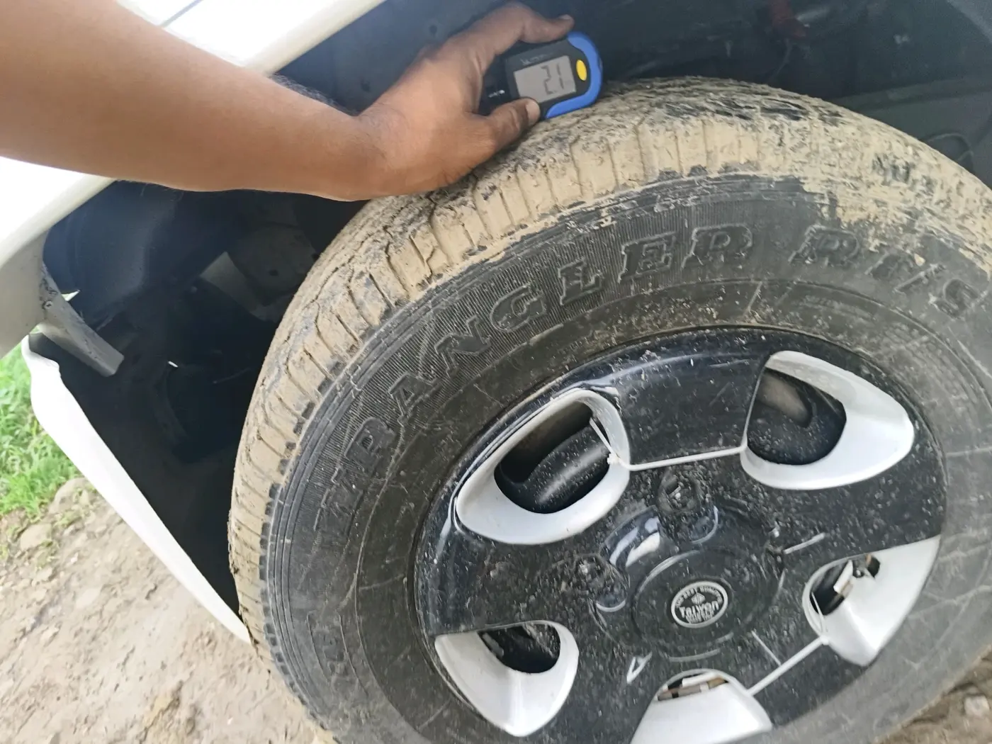 2018 Mahindra Bolero POWER PLUS SLE, Diesel, Manual, 69,933 km, tyre