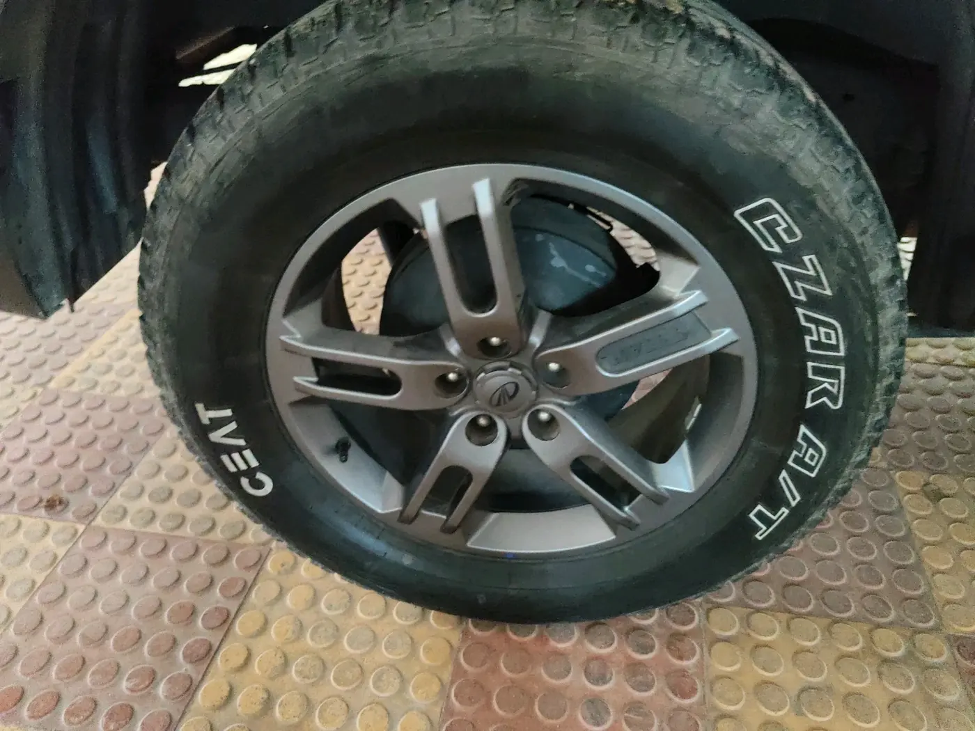 2021 Mahindra Thar LX PETROL HT 4WD AT, Petrol, Automatic, 71,361 km, tyre