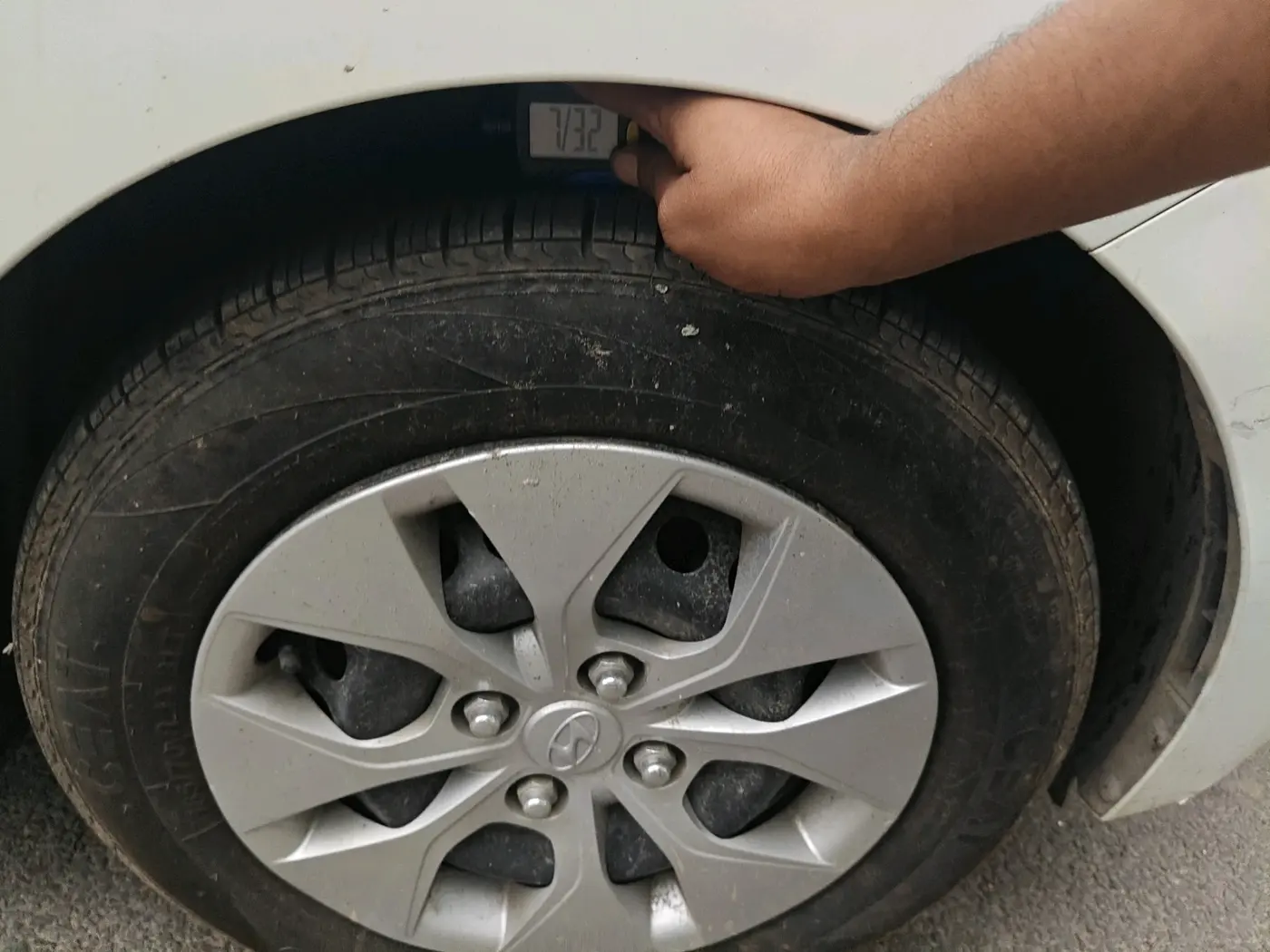 2018 Hyundai Xcent S 1.2, CNG, Manual, 36,358 km, tyre