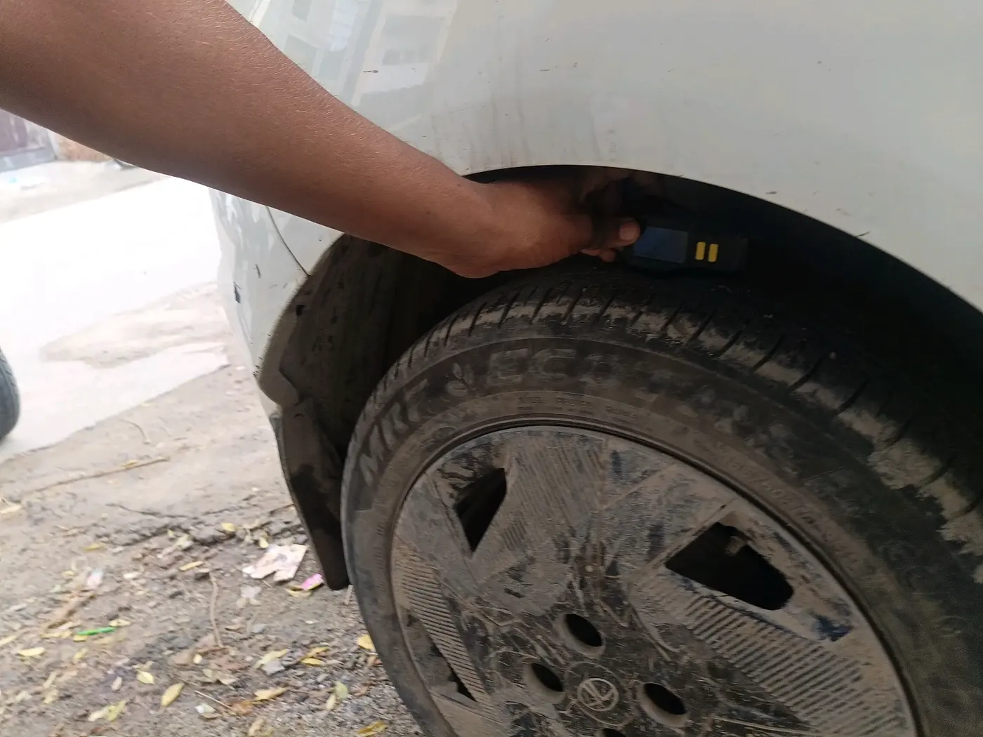 2025 Tata ALTROZ Pure S CNG 5MT, CNG, Manual, 18,314 km, tyre