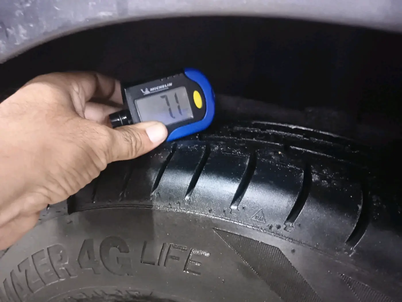 2022 Hyundai AURA S 1.2 CNG, CNG, Manual, 95,818 km, tyre