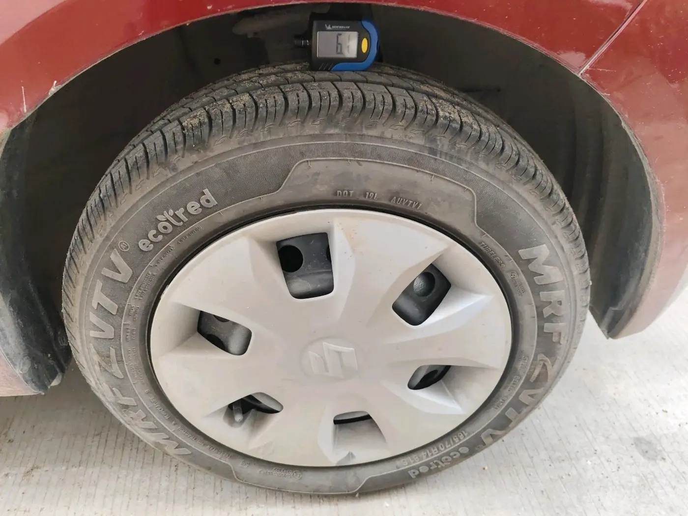 2025 Maruti New Wagon-R VXI CNG 1.0, CNG, Manual, 8,544 km, tyre