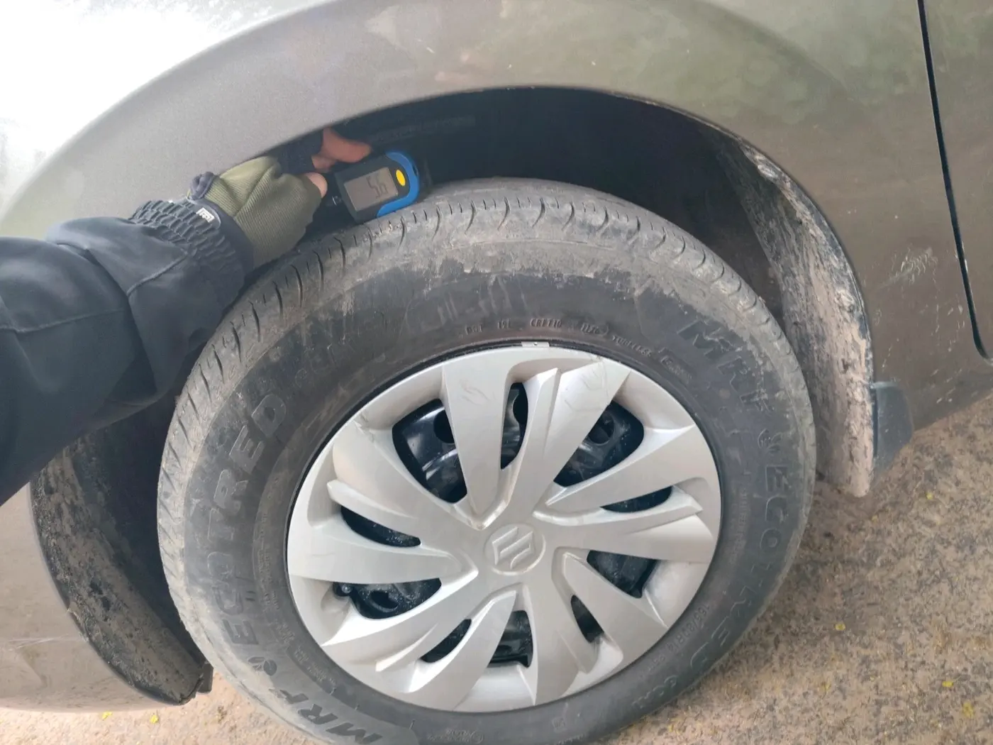 2026 Maruti Swift VXi, Petrol, Manual, 3,973 km, tyre