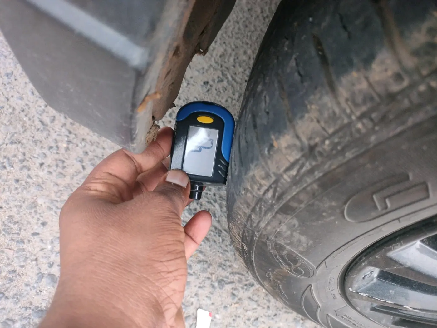 2019 Maruti XL6 ALPHA AT, Petrol, Automatic, 81,561 km, tyre