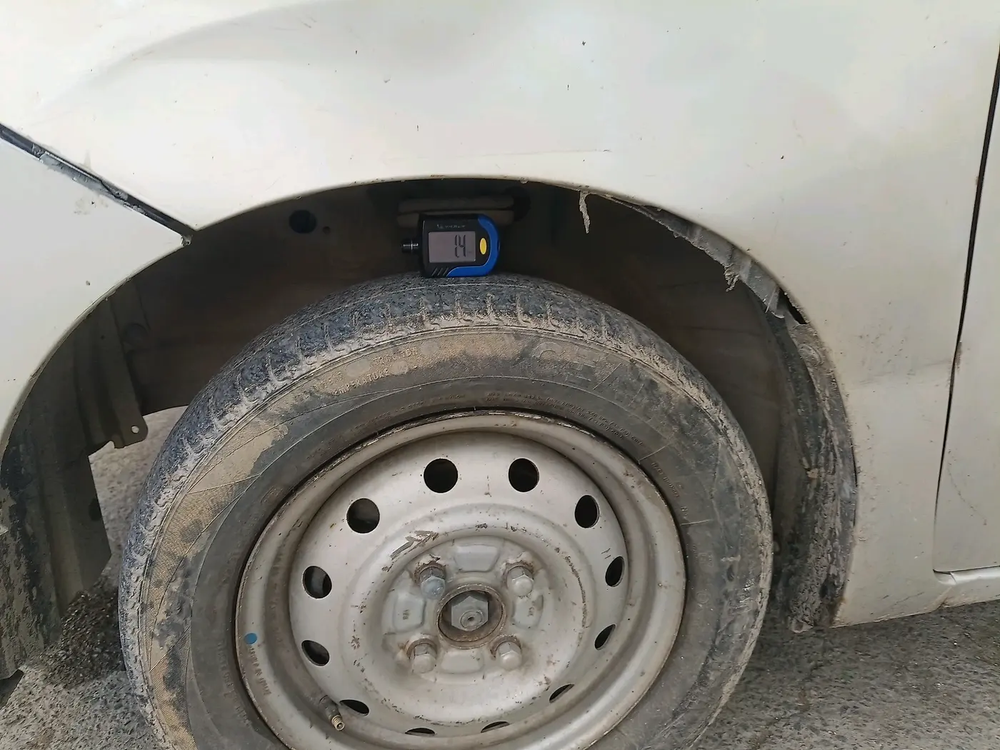 2018 Maruti Wagon R 1.0 LXI CNG, CNG, Manual, 1,26,455 km, tyre