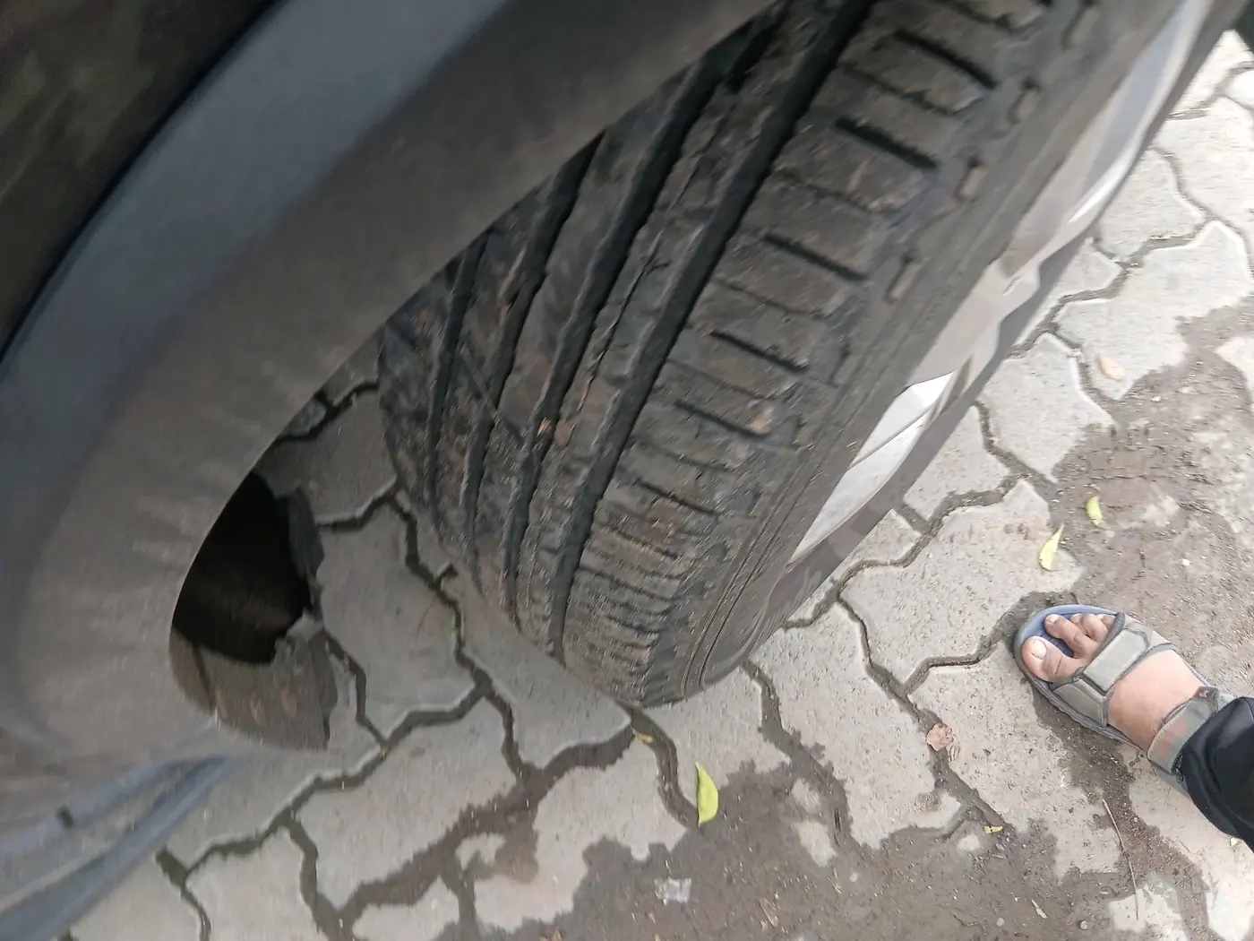 2022 Mahindra SCORPIO-N Z4 DIESEL AT 2WD 7 STR, Diesel, Automatic, 29,838 km, tyre