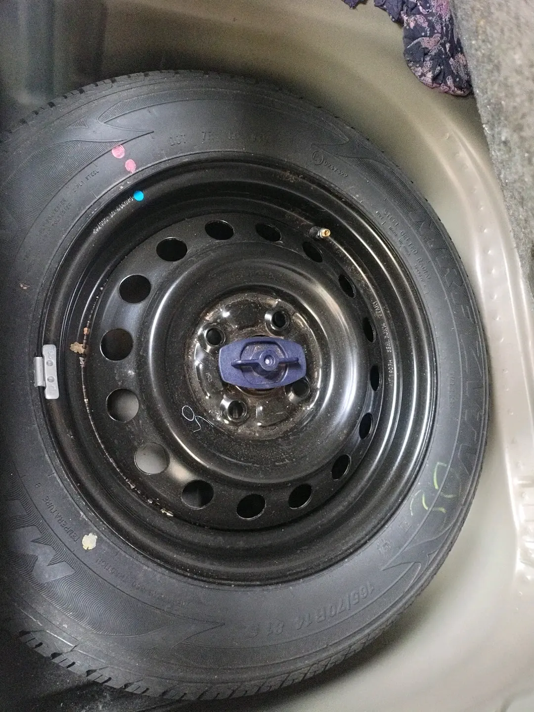 2019 Maruti New Wagon-R ZXI 1.2, Petrol, Manual, 21,262 km, tyre