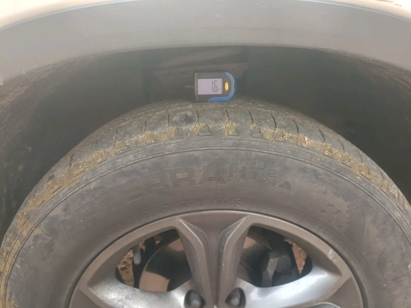 2022 Tata Harrier XT PLUS 2.0L KRYOTEC, Diesel, Manual, 87,185 km, tyre