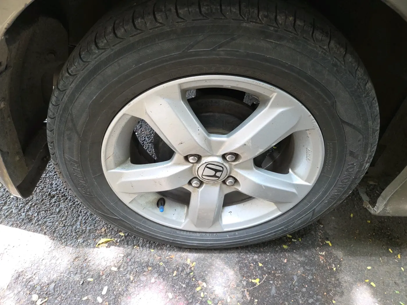 2011 Honda City 1.5L I-VTEC S AT, CNG, Automatic, 1,76,987 km, tyre