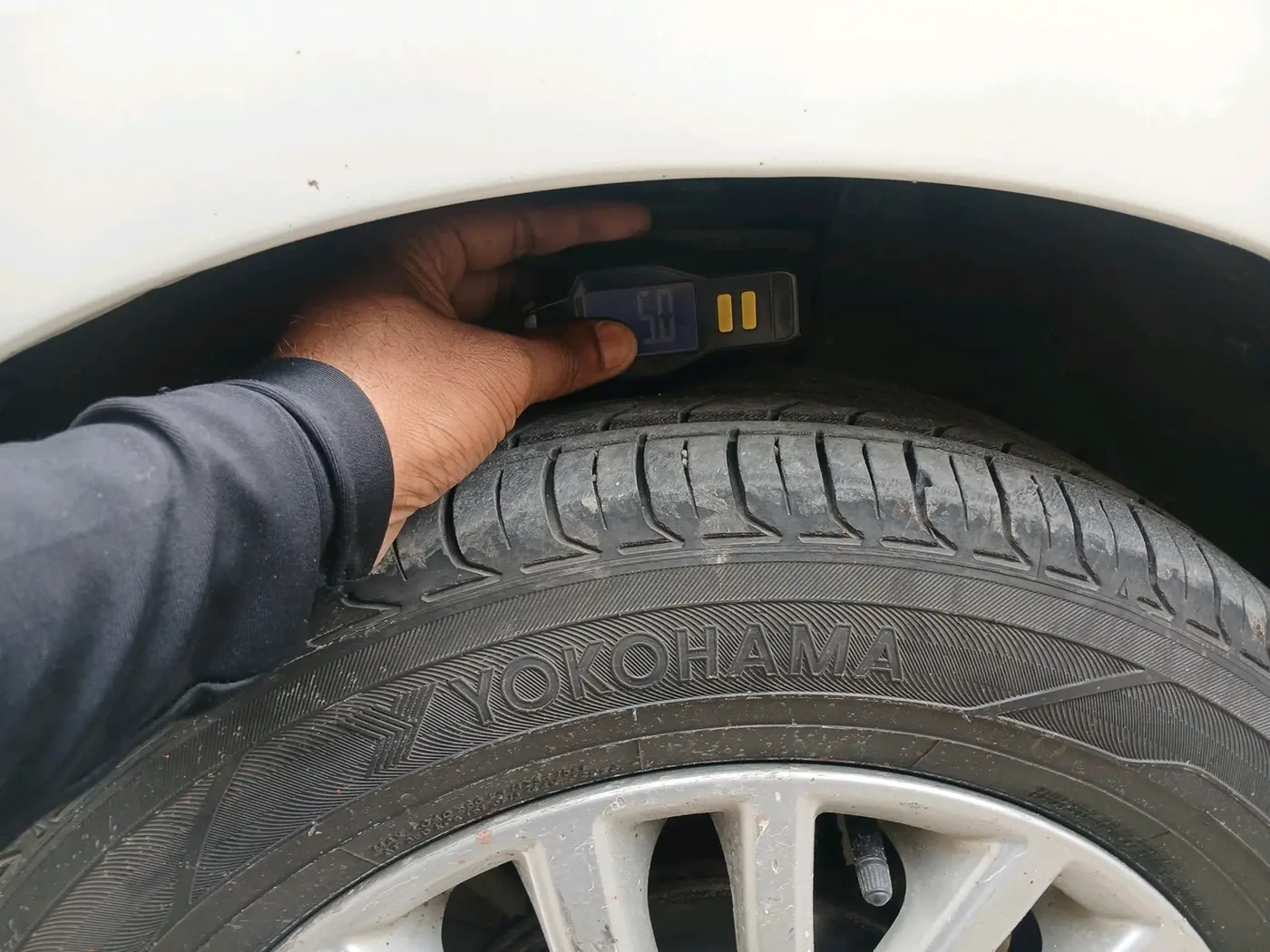 2018 Maruti Dzire ZDI, Diesel, Manual, 2,05,707 km, tyre
