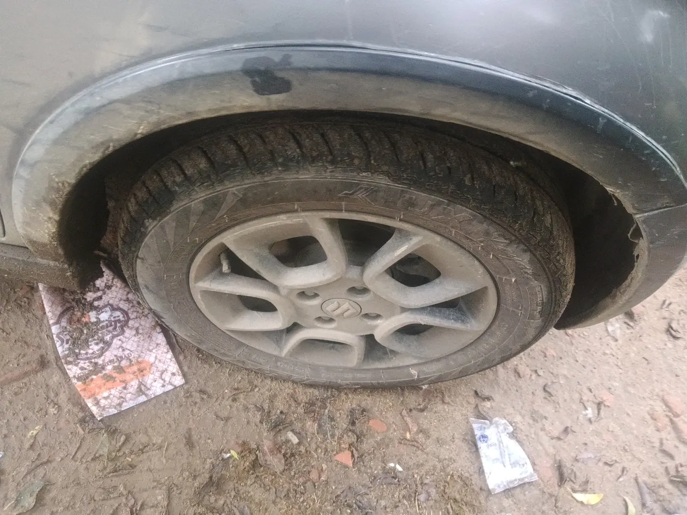 2018 Maruti IGNIS ZETA 1.2, CNG, Manual, 1,24,452 km, tyre