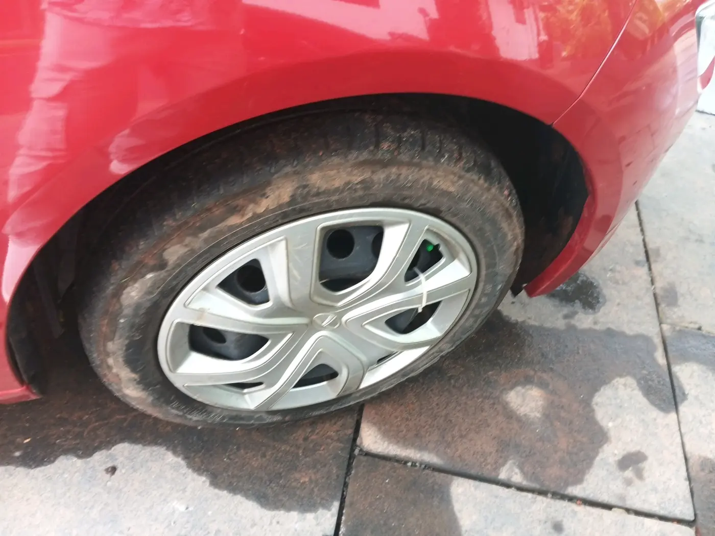 2021 Tata ALTROZ XT PETROL, Petrol, Manual, 52,430 km, tyre