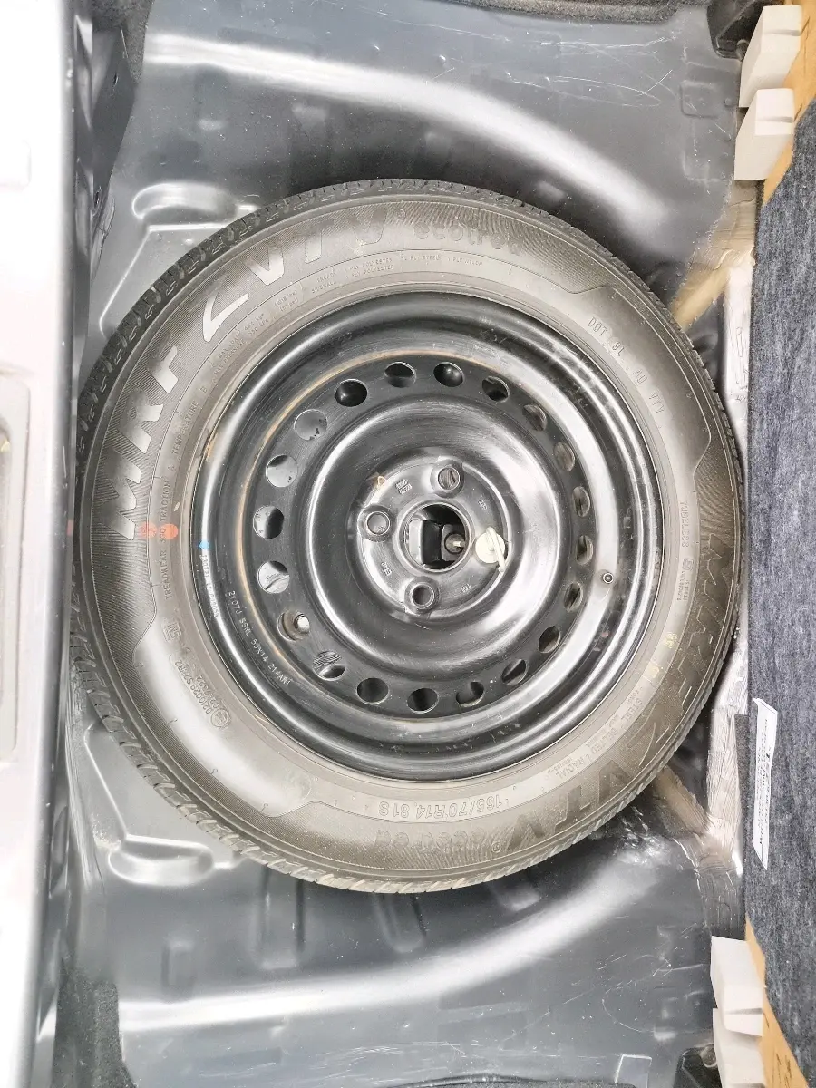 2021 Maruti S PRESSO VXI, Petrol, Manual, 24,151 km, tyre