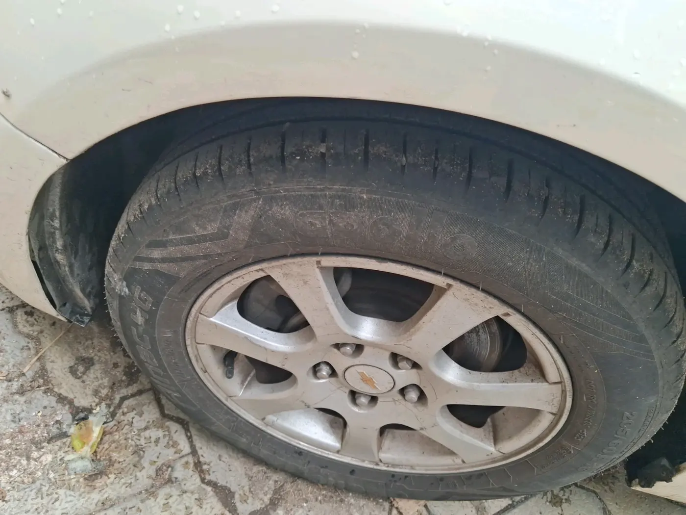 2012 Chevrolet Cruze LTZ, Diesel, Manual, 2 km, tyre
