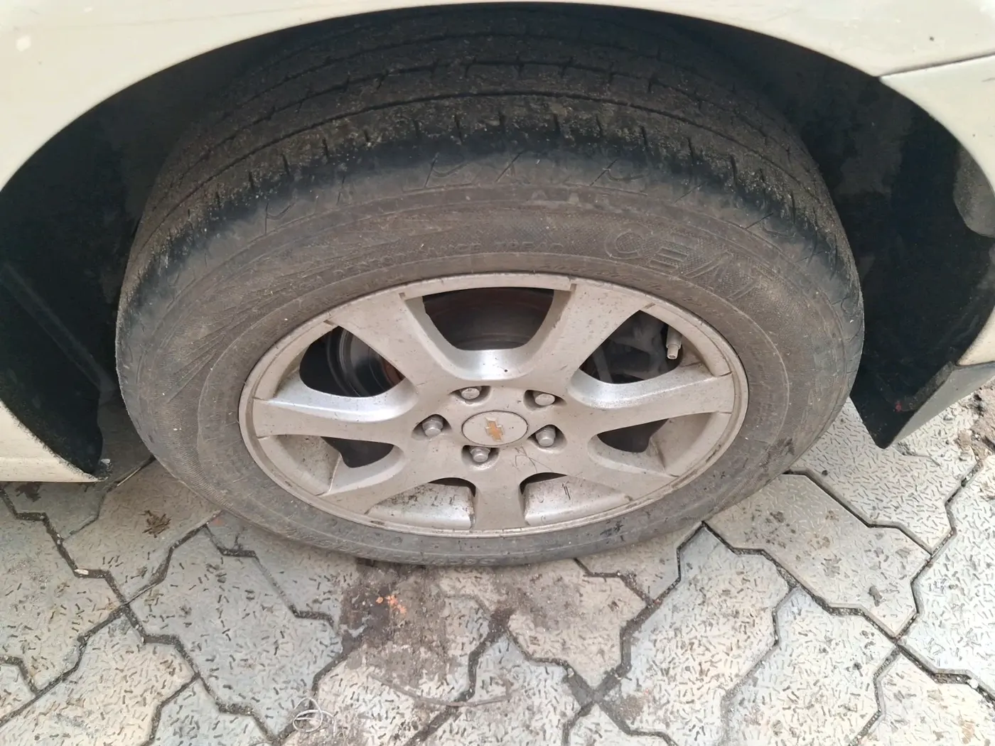 2012 Chevrolet Cruze LTZ, Diesel, Manual, 2 km, tyre