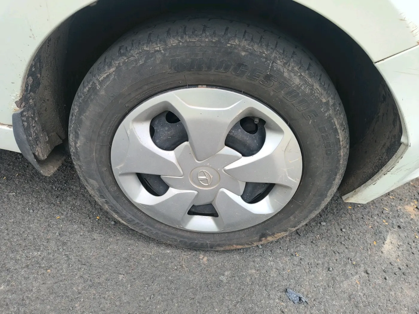 2020 Tata Tiago XT PETROL, Petrol, Manual, 45,822 km, tyre