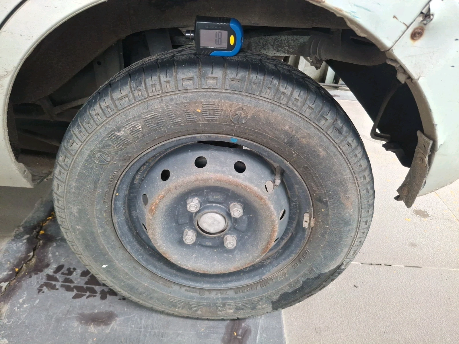 Tyres
