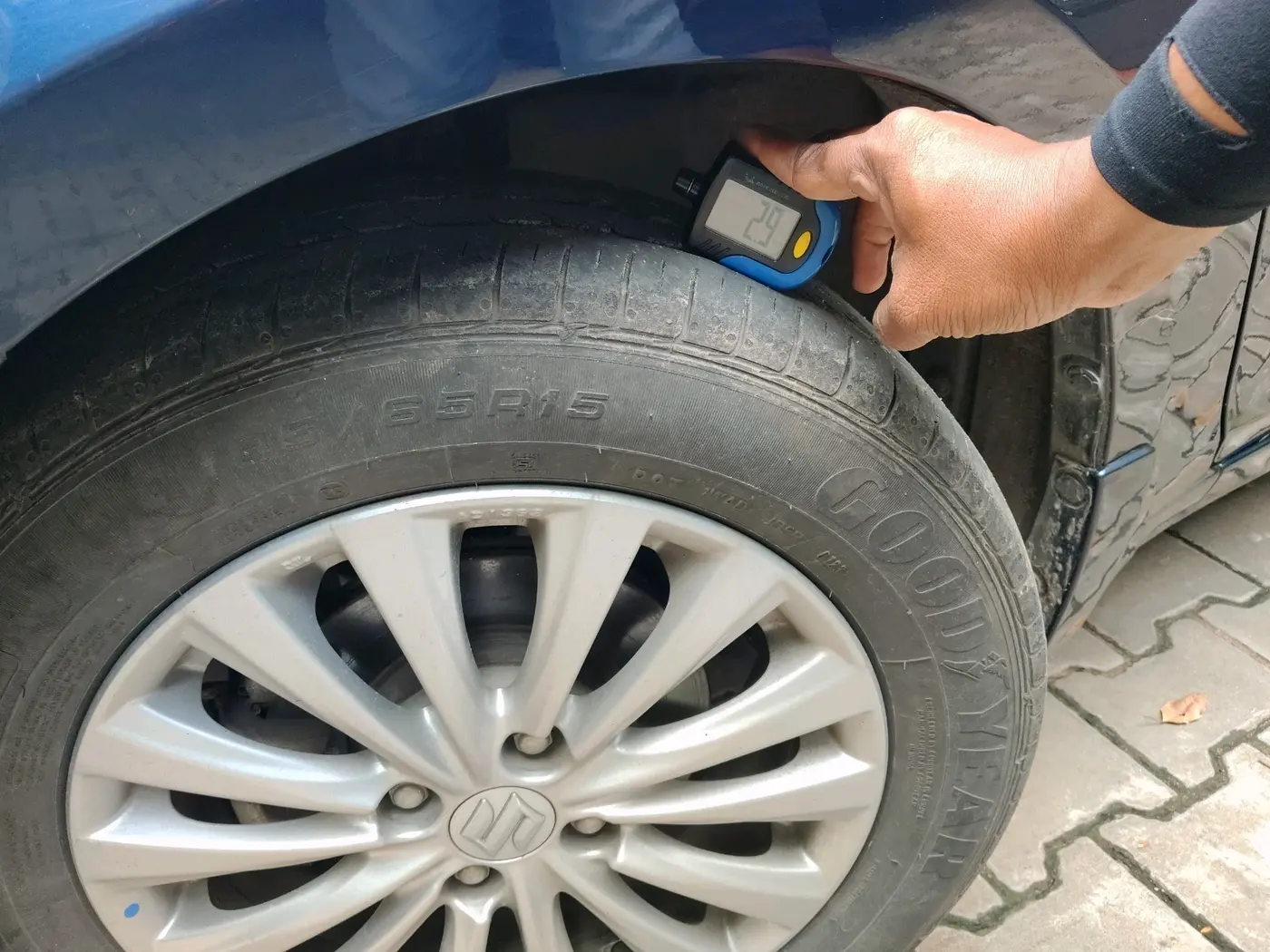 2023 Maruti Ciaz ZETA AT 1.5  SHVS PETROL, Petrol, Automatic, 41,910 km, tyre
