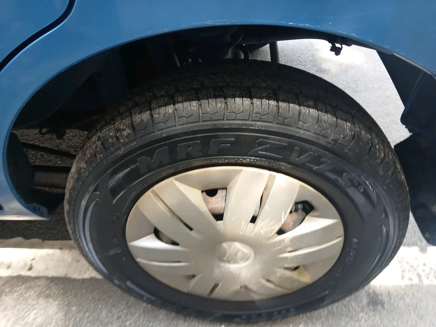 2016 Maruti Alto 800 VXI, Petrol, Manual, 28,045 km, tyre