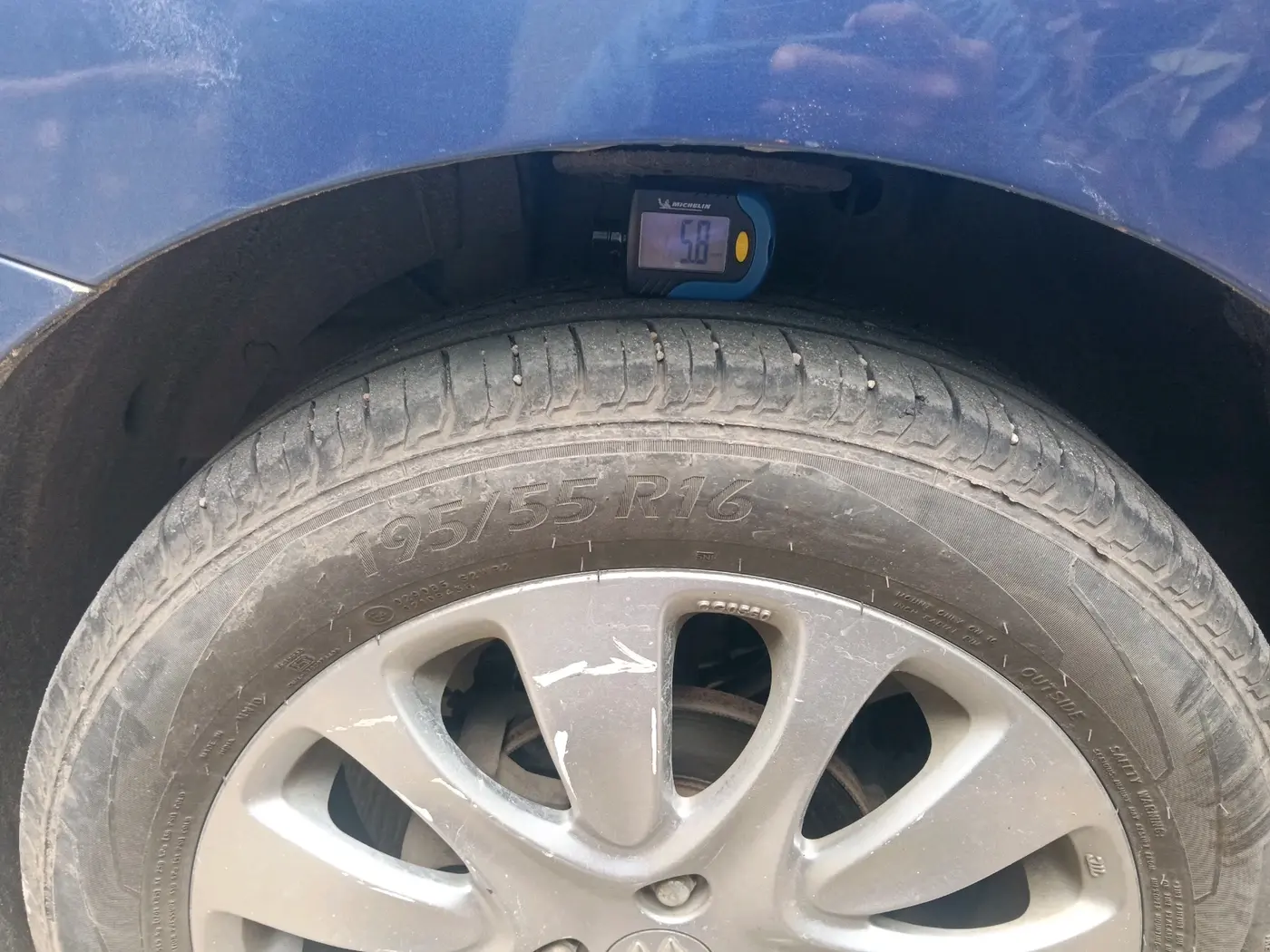 2017 Maruti Baleno ZETA CVT PETROL 1.2, Petrol, Automatic, 64,449 km, tyre