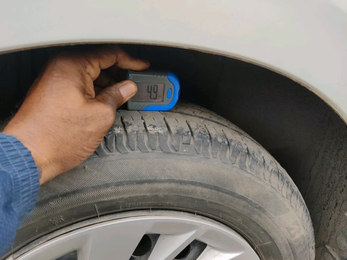 2024 Toyota RUMION S CNG , CNG, Manual, 23,210 km, tyre