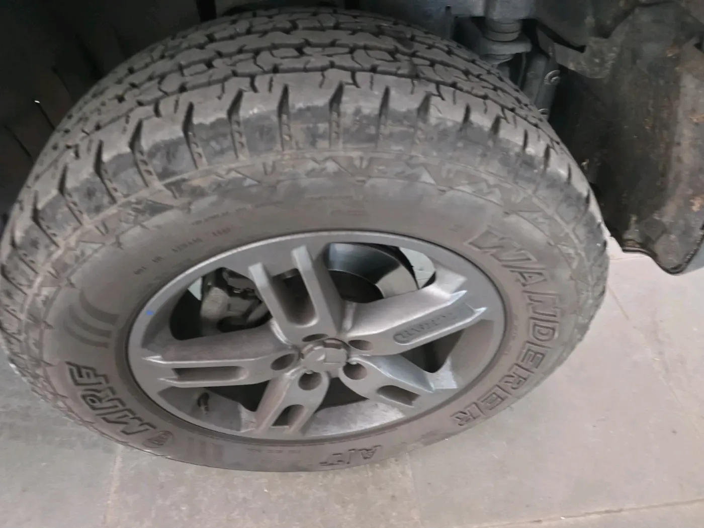 2023 Mahindra Thar LX HARD TOP 4WD MT, Diesel, Manual, 27,999 km, tyre