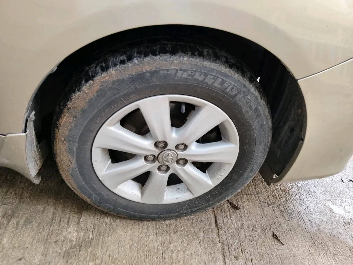 2011 Toyota Corolla Altis G DIESEL, Diesel, Manual, 95,560 km, tyre