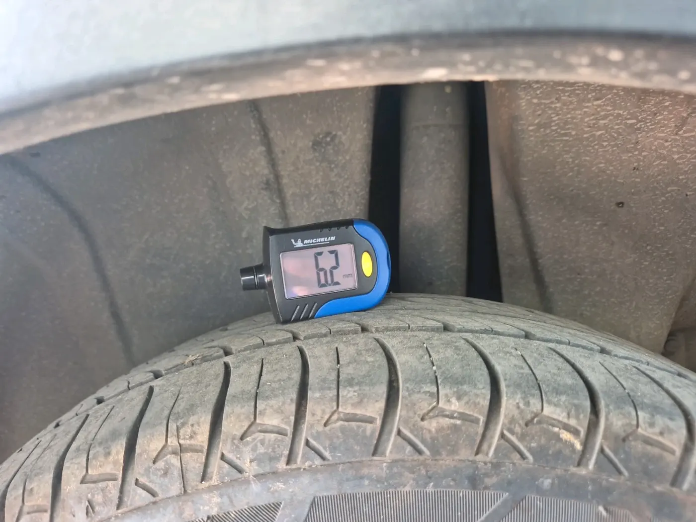 2019 Maruti XL6 ALPHA MT, Petrol, Manual, 62,677 km, tyre