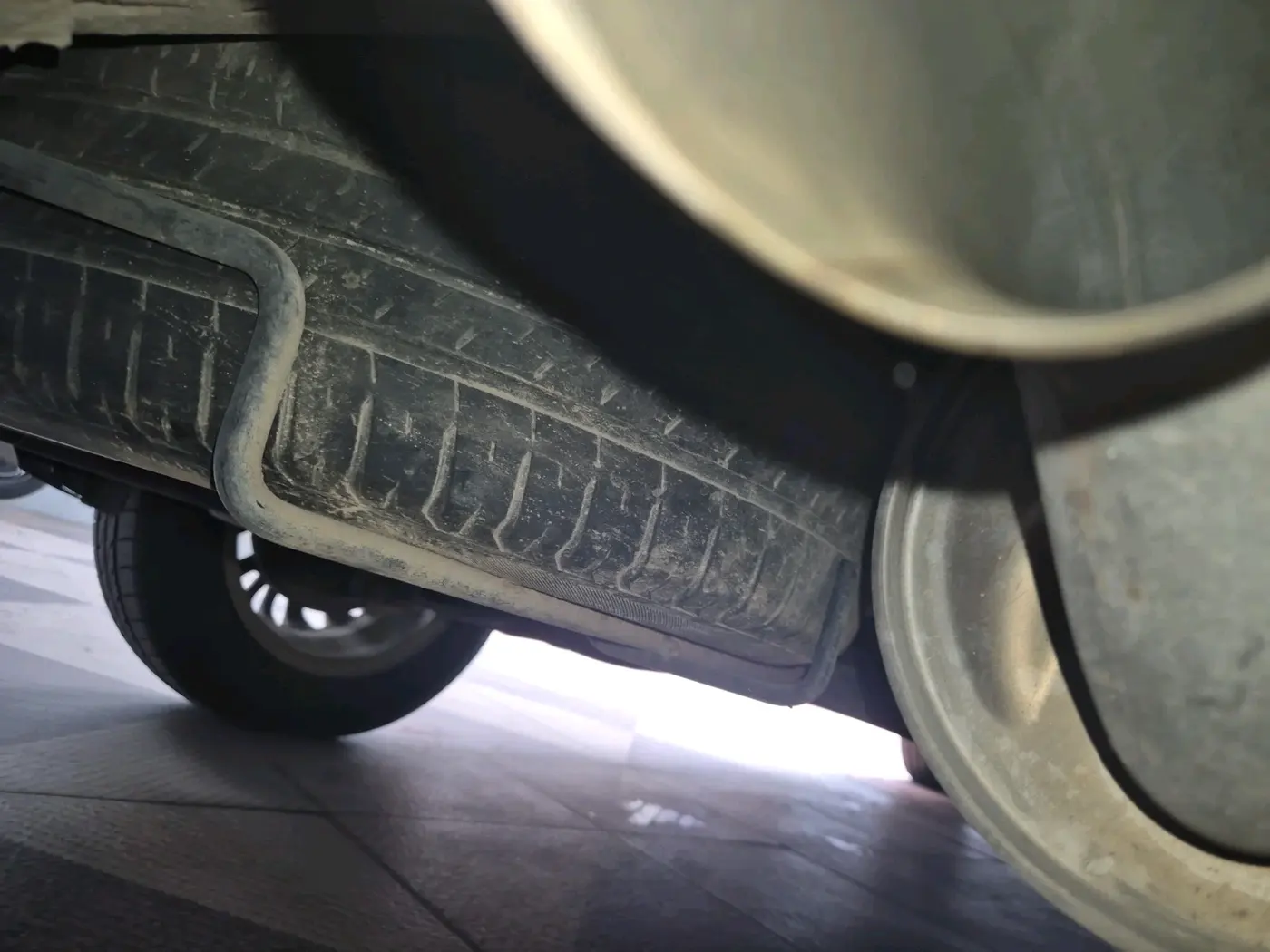 2019 Maruti XL6 ALPHA MT, Petrol, Manual, 62,677 km, tyre